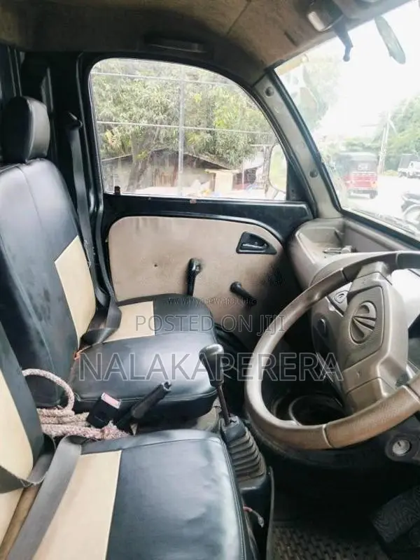 Mahindra Maxximo 2012 Lorry (Used)