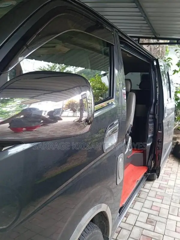 Toyota Kdh 2008 Van (Used)