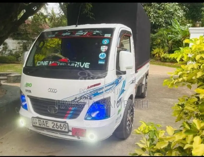 Tata Dimo Lokka 2016 Lorry (Used)