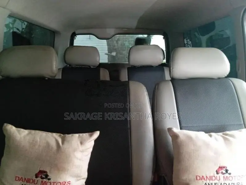 Toyota Kdh 2008 Van (Used)