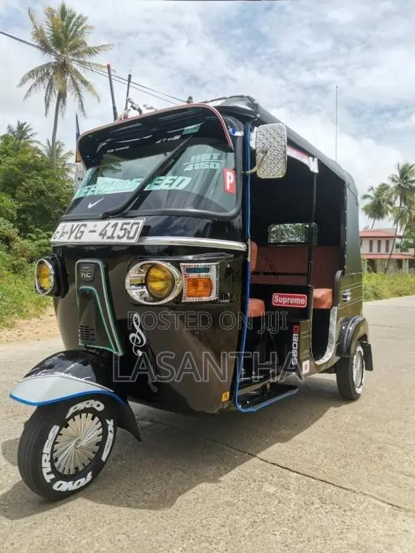 Bajaj Re 2011 Three Wheel (Used)