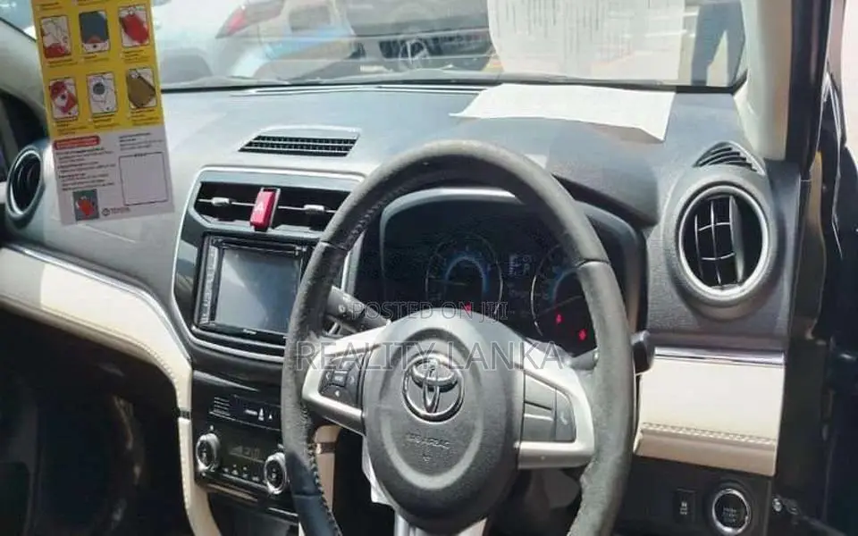 Toyota Rush 2018 SUV (Used)