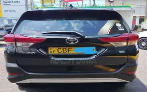Toyota Rush 2018 SUV (Used)