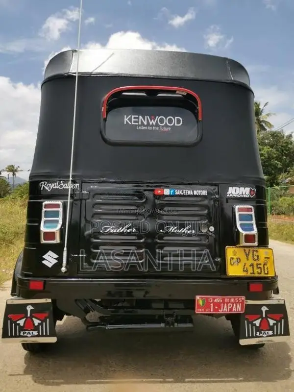 Bajaj Re 2011 Three Wheel (Used)