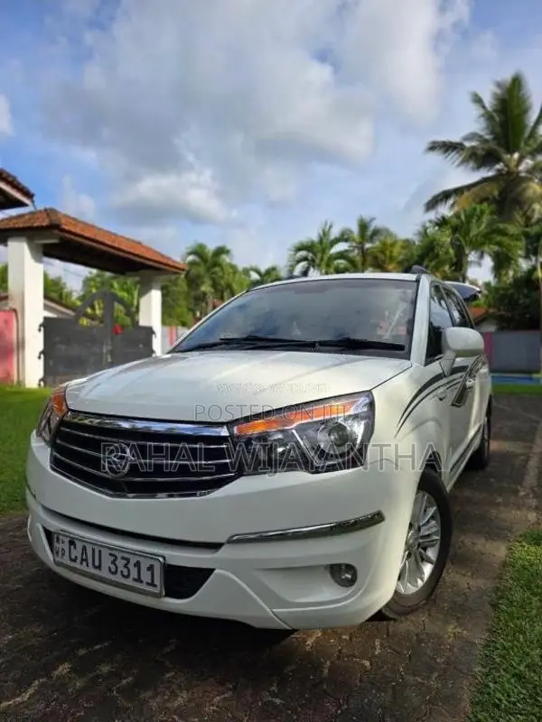 Micro Rodius 2017 Van (Used)