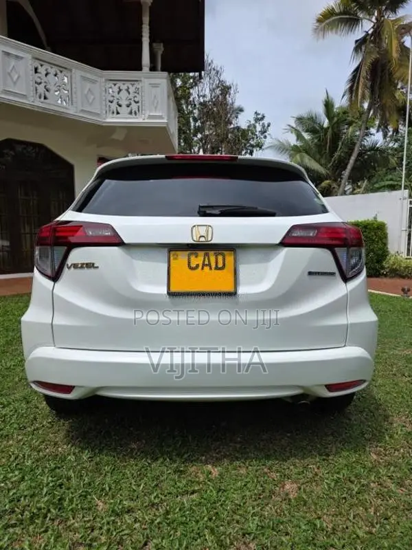 Honda Vezel Z Orange 2014 SUV (Used)