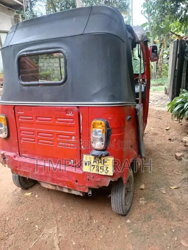 TVS King 2013 Three Wheel (Used)