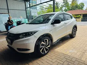Honda Vezel RS 2017 SUV (Used)