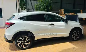 Honda Vezel RS 2017 SUV (Used)
