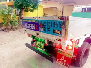 Mitsubishi CANTER 1991 Lorry (Used)