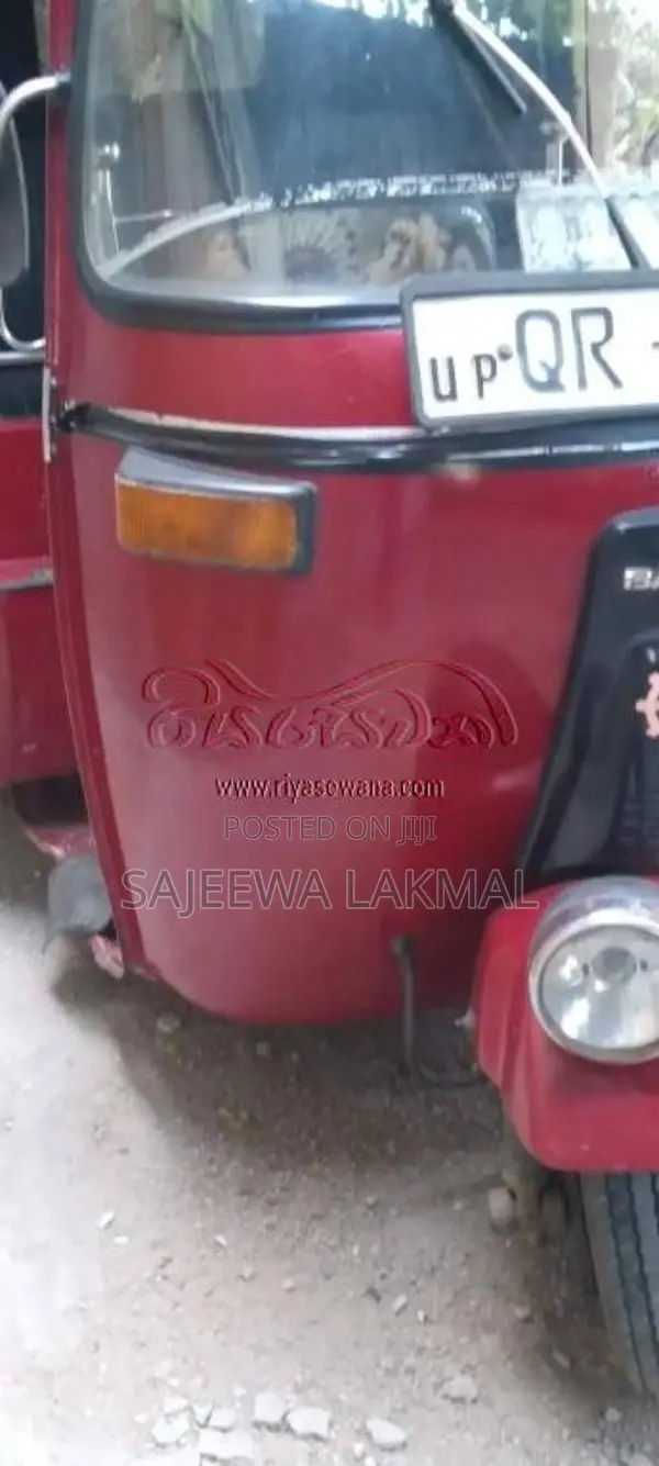 Bajaj 4 stroke 2010 Three Wheel (Used)