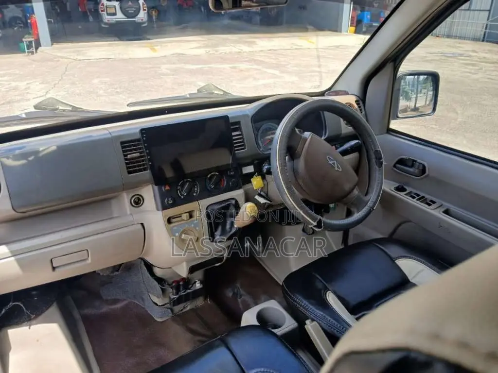 Chery Yoyo 2015 Van (Used)