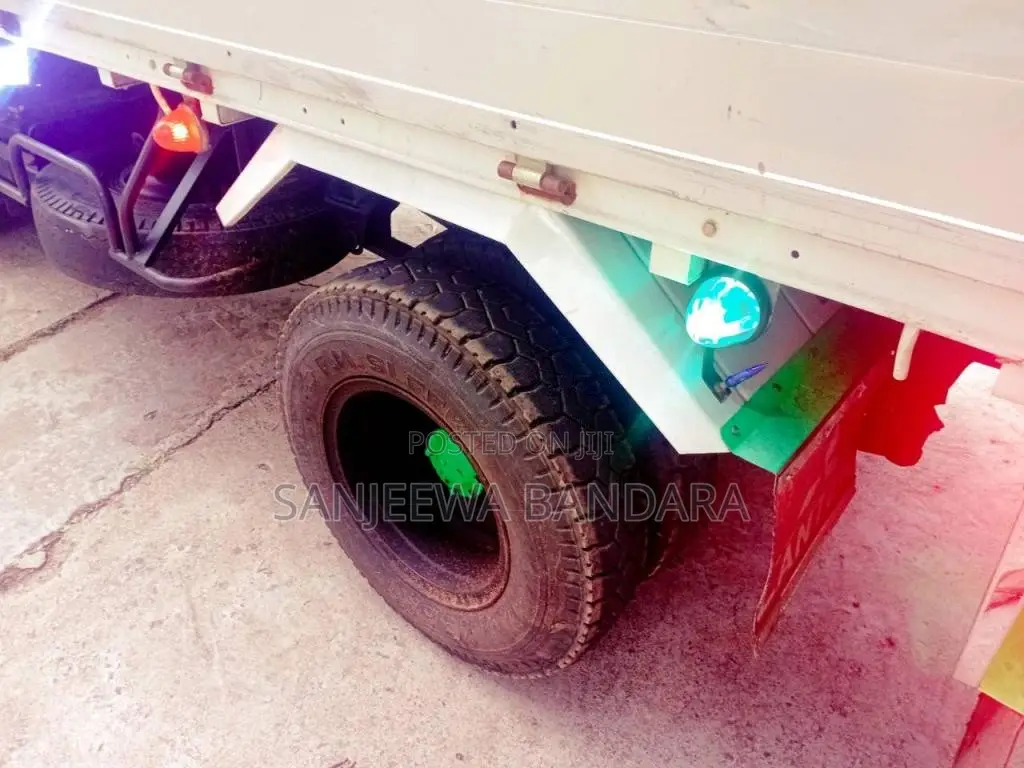 Mitsubishi CANTER 1991 Lorry (Used)