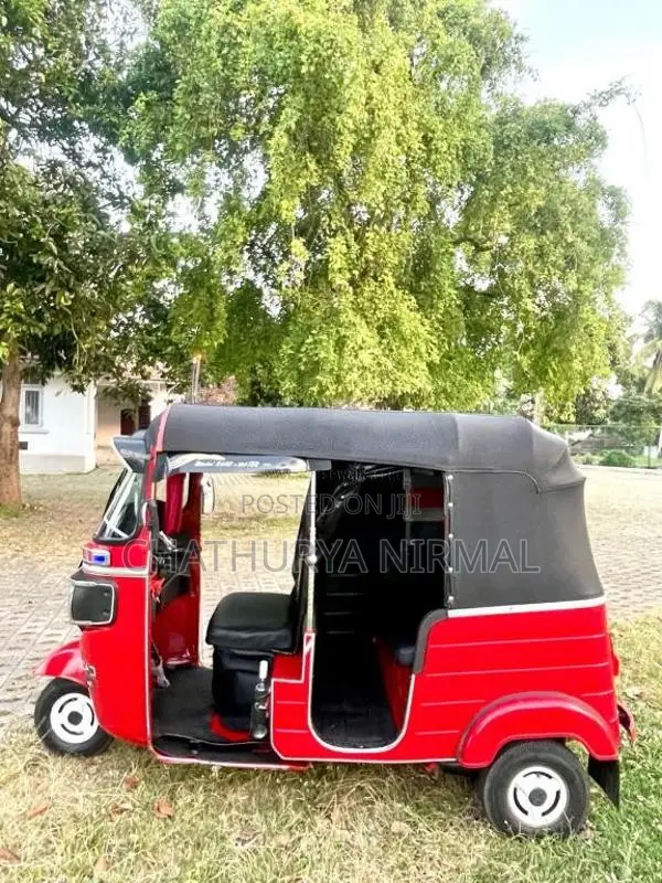 Bajaj RE 4 Stroke 2015 Three Wheel (Used)