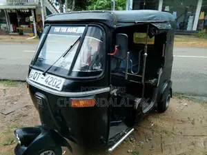 Bajaj 4 stroke 2009 Three Wheel (Used)