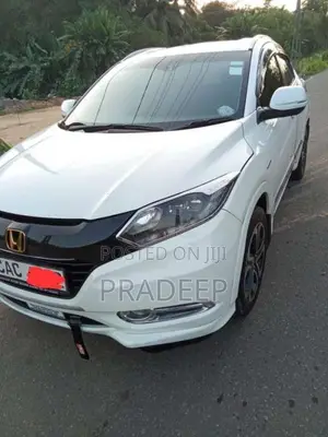 Honda Vezel 2014 SUV (Used)