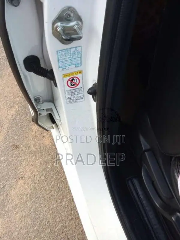 Honda Vezel 2014 SUV (Used)