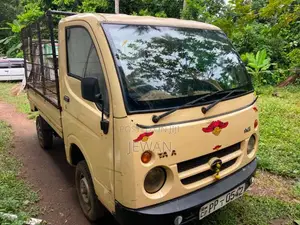 Tata Dimo Batta 2010 Lorry (Used)