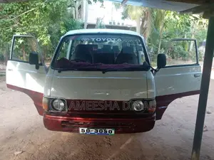 Toyota Lh30 1986 Van (Used)