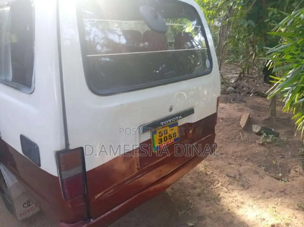 Toyota Lh30 1986 Van (Used)