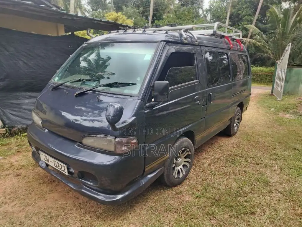 Hyundai H100 1999 Van (Used)
