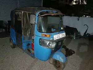 Bajaj 4 Stroke 2015 Three Wheel (Used)