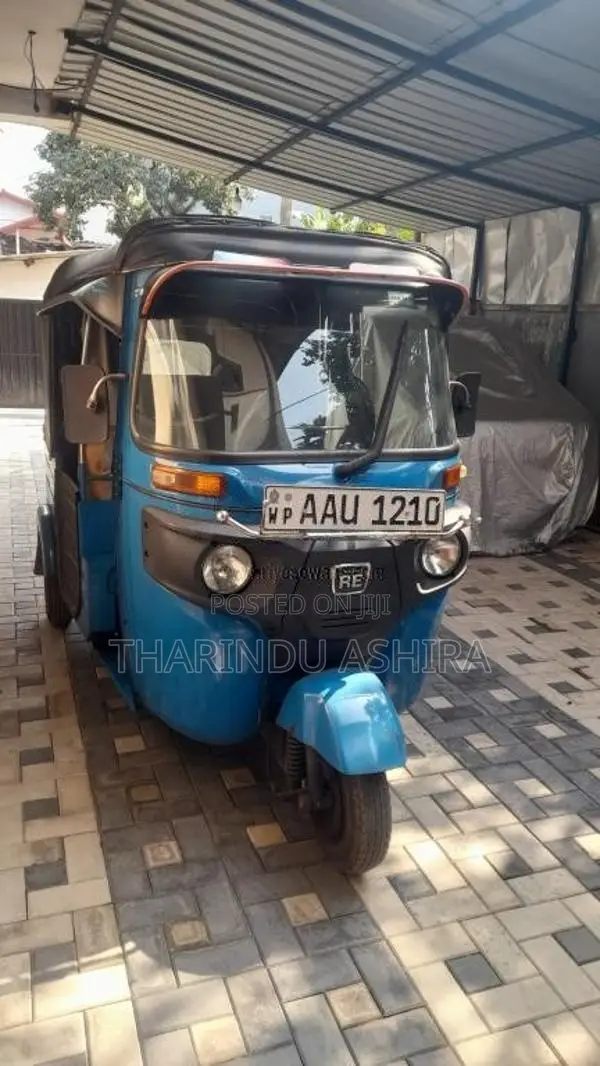 Bajaj RE 4 Stroke 2015 Three Wheel (Used)