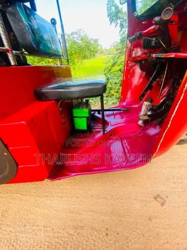 Bajaj 2 Stroke 1998 Three Wheel (Used)