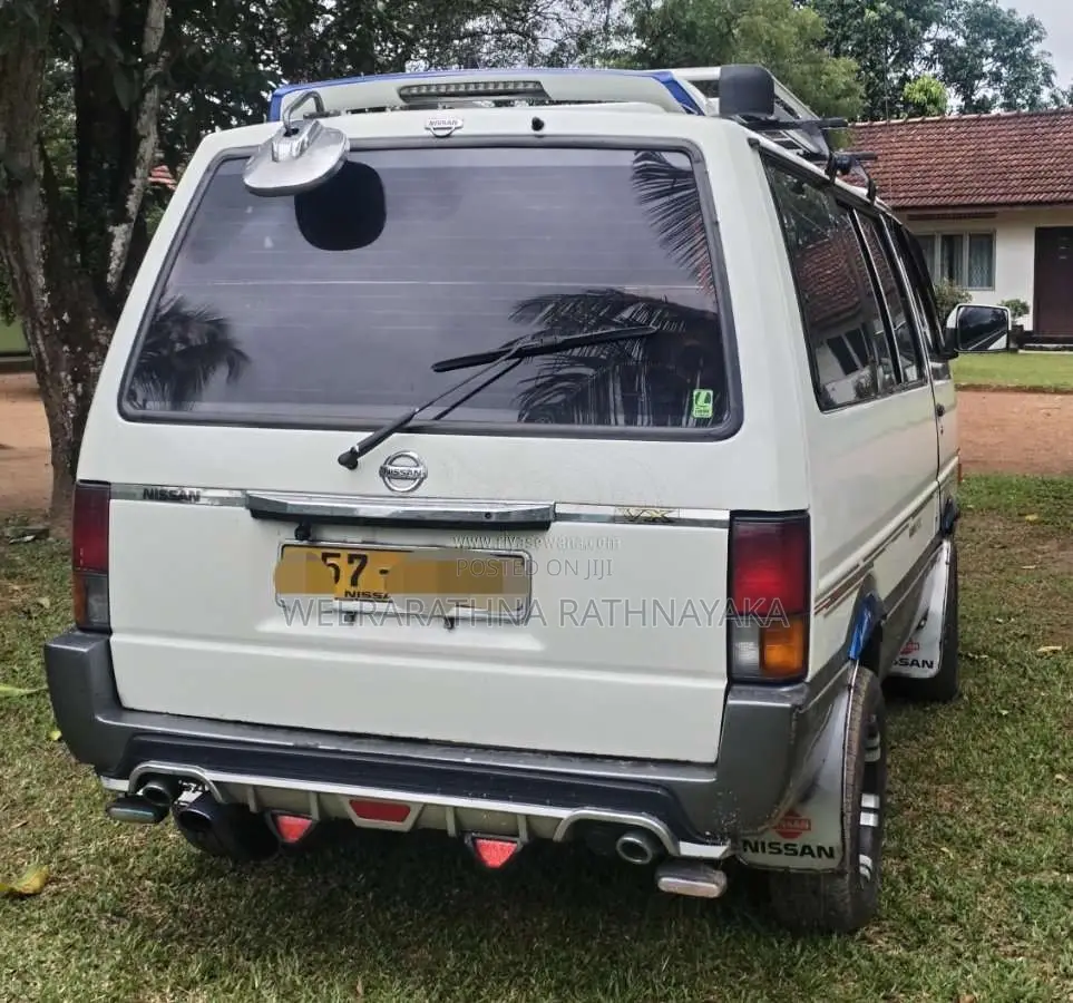 Nissan Vanette VX 1992 Van (Used)