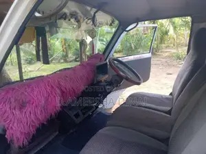 Toyota Lh30 1986 Van (Used)