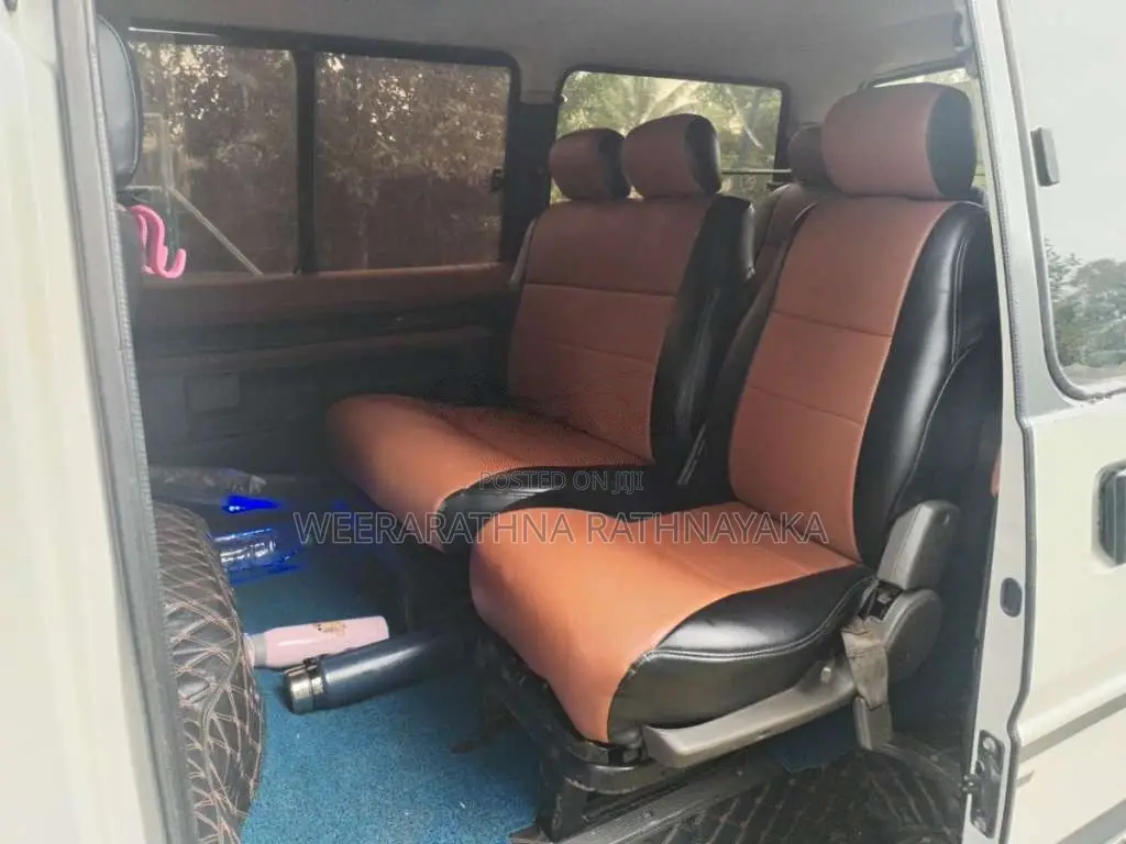 Nissan Vanette VX 1992 Van (Used)