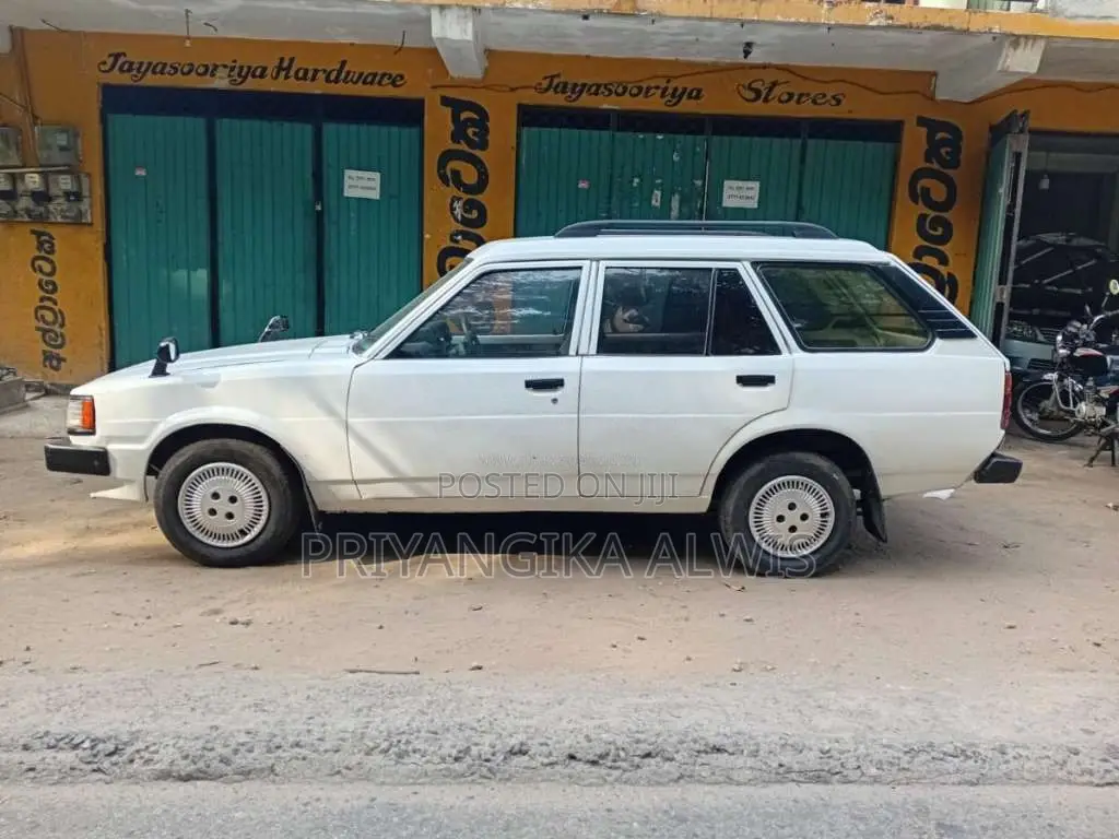 Toyota Corolla 1984 Car (Used)