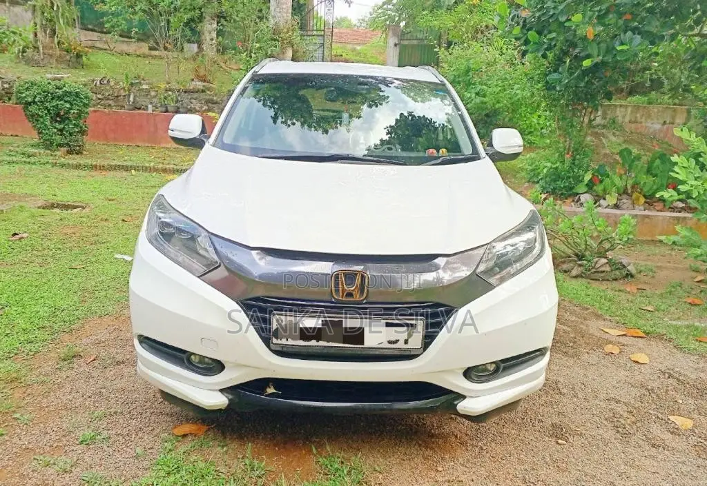 Honda Vezel 2014 SUV (Used)