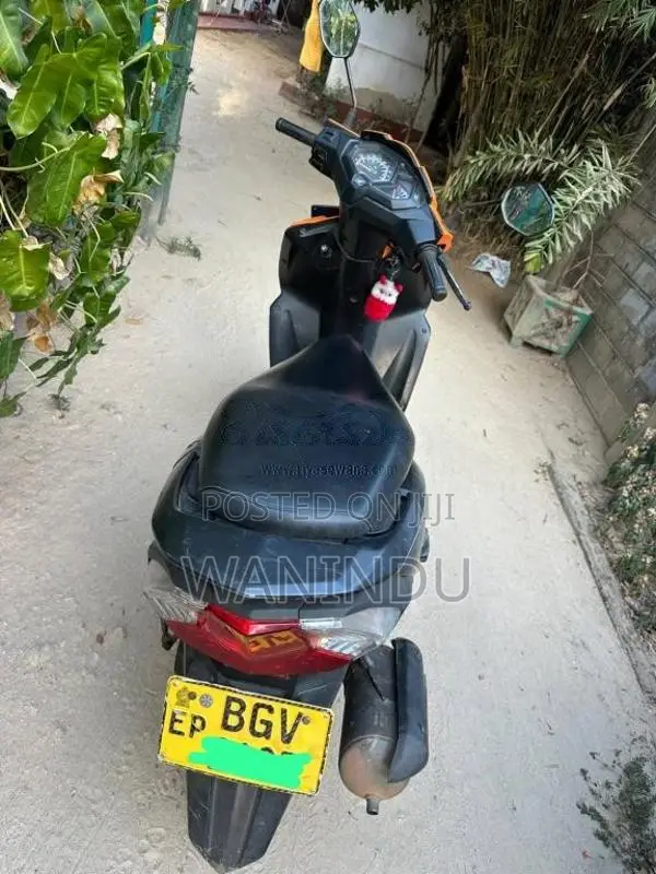 Honda DIO 2018 Motorbike (Used)
