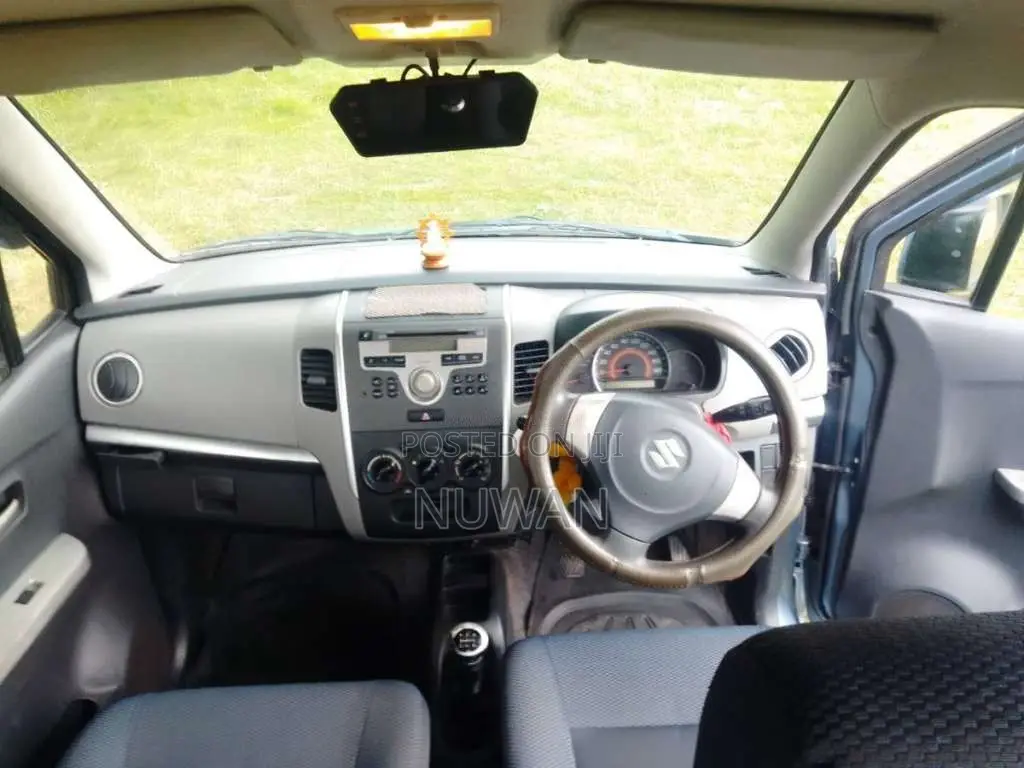 Suzuki Wagon R 2011 Car (Used)