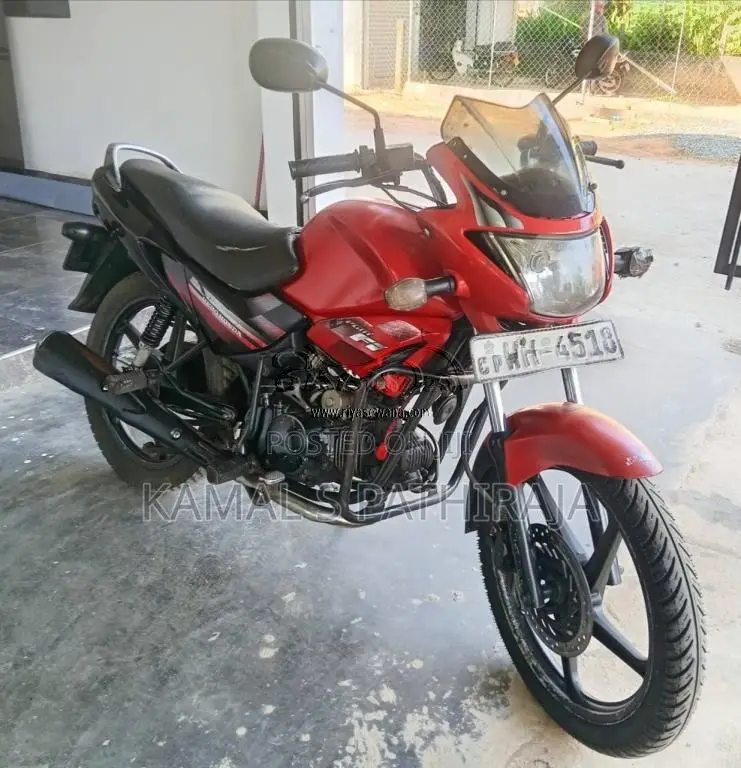 Hero-Honda Glamour 2011 Motorbike (Used)