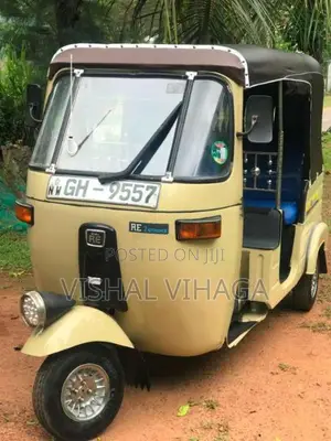 Bajaj 2 Stroke 2001 Three Wheel (Used)