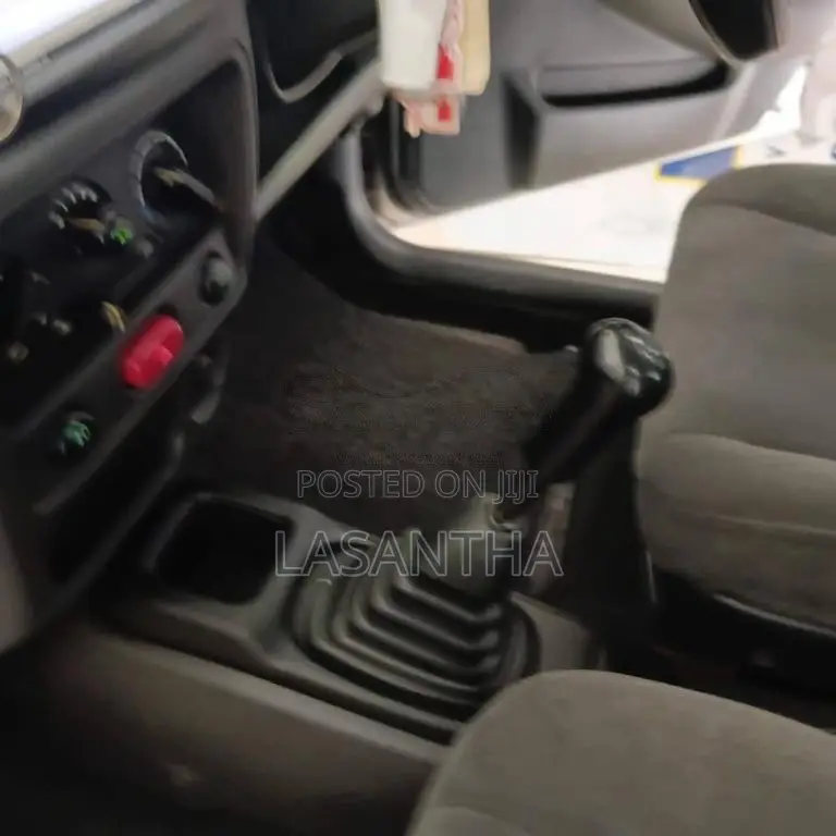 Suzuki Swift 2007 Car (Used)