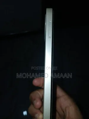 Alcatel A62 64 GB White