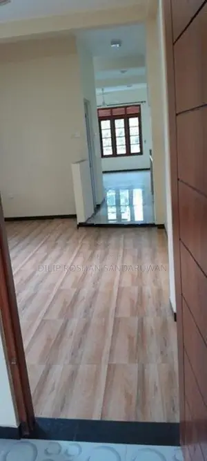 තෙමහල් නිවස විකිණීමට Mirihana
