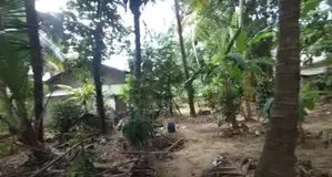 Land with Home Sale Polonnaruwa