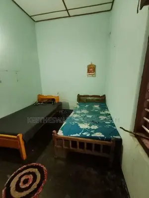 Girls' Annex Rooms for Rent