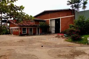 Warehouse for Lease