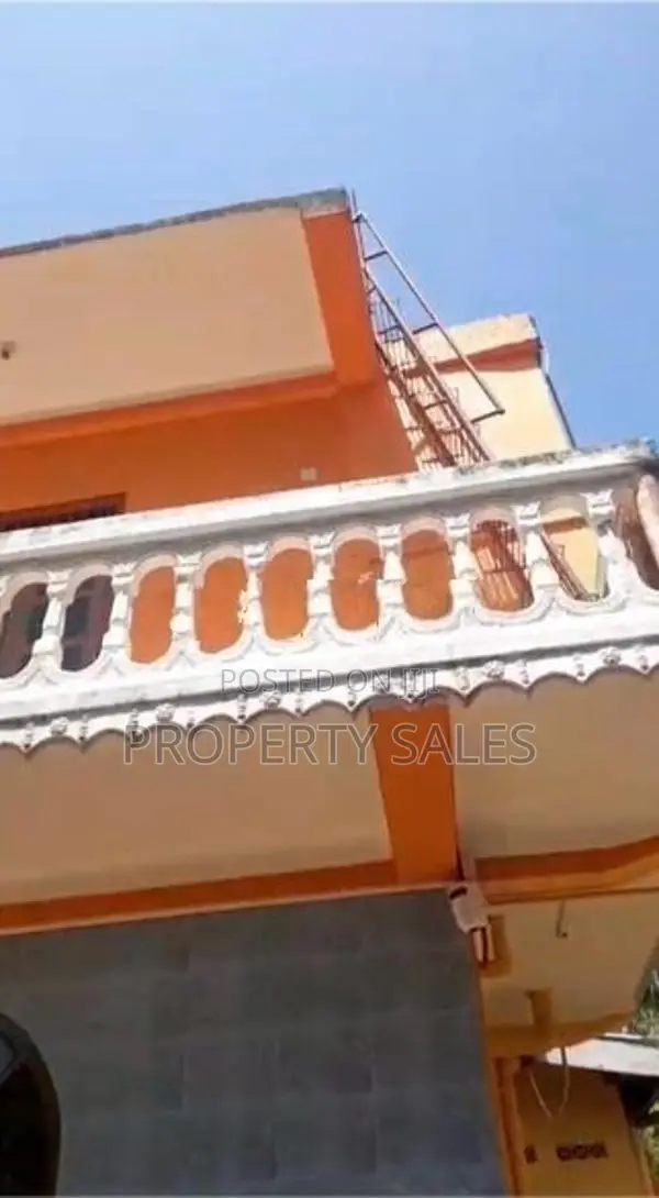Land with House for Sale in Trincomalee