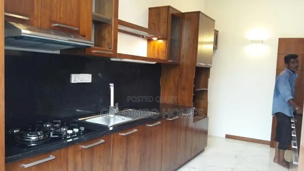 2 Unit House for Rent - Waidya Road