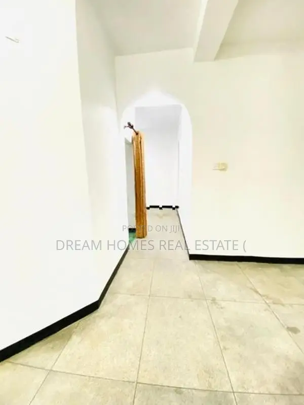 Well-Maintained 3-Bedroom House for Sale in Kaduwela
