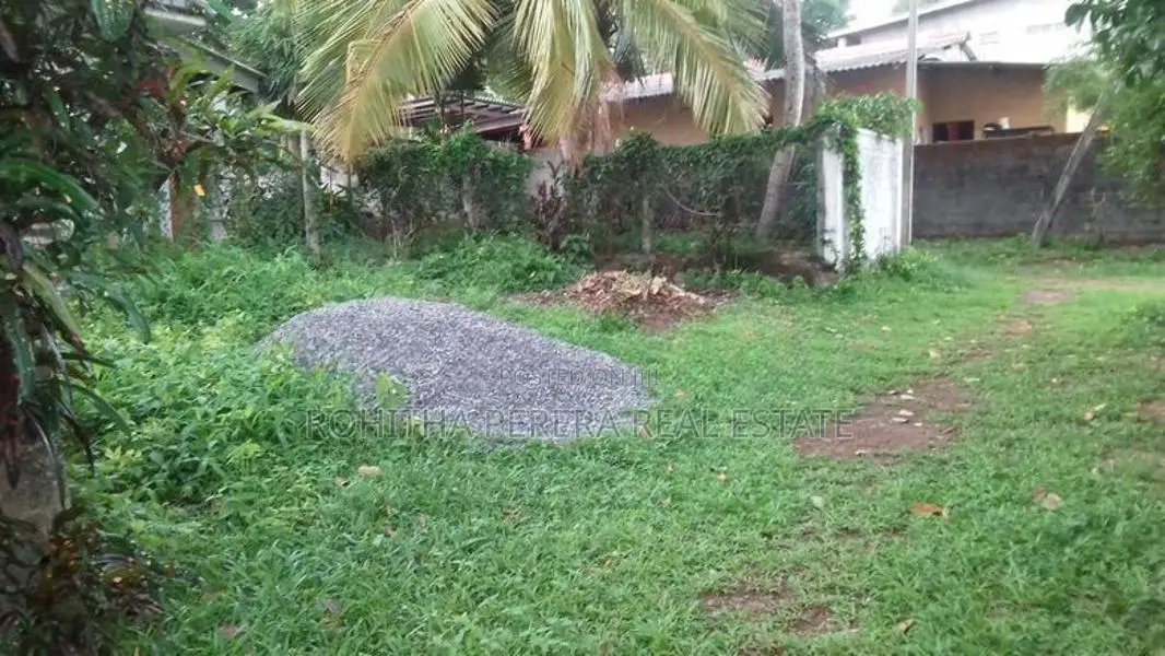 14.8 Perch Land for Sale Maharagama