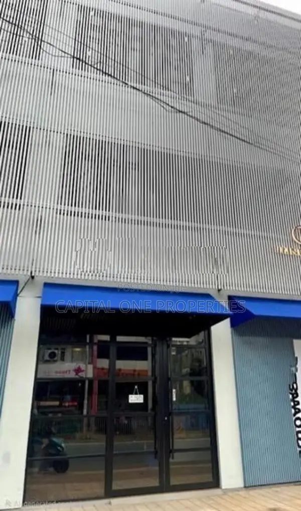 Showroom For Rent Facing Galle Road Colombo 06 - 2934U