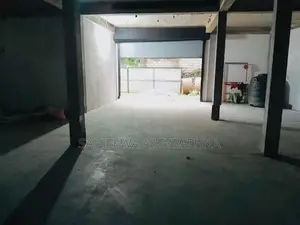 Commercial Building for Rent Pilimathalawa