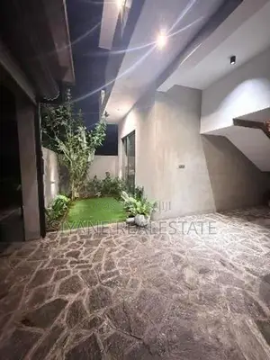 Luxury House For Sale In Nawala